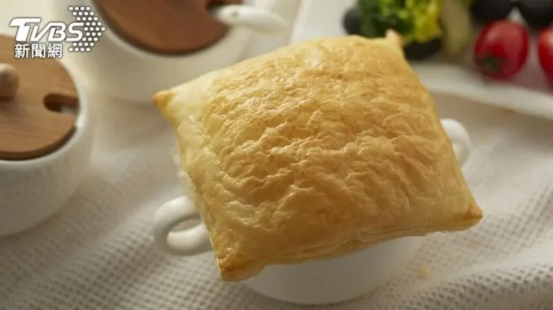 難清洗！為何酥皮濃湯還要用「雙獅頭碗」裝？店員親曝３原因