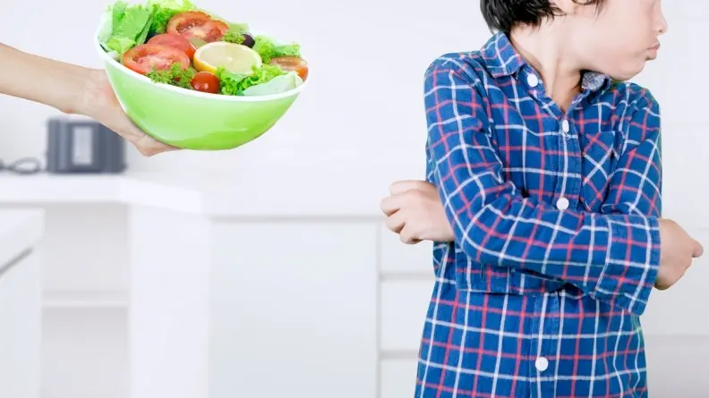 哪種食物小時候超討厭長大卻愛吃？青椒、韭菜入榜，最多網友點名「這２個」