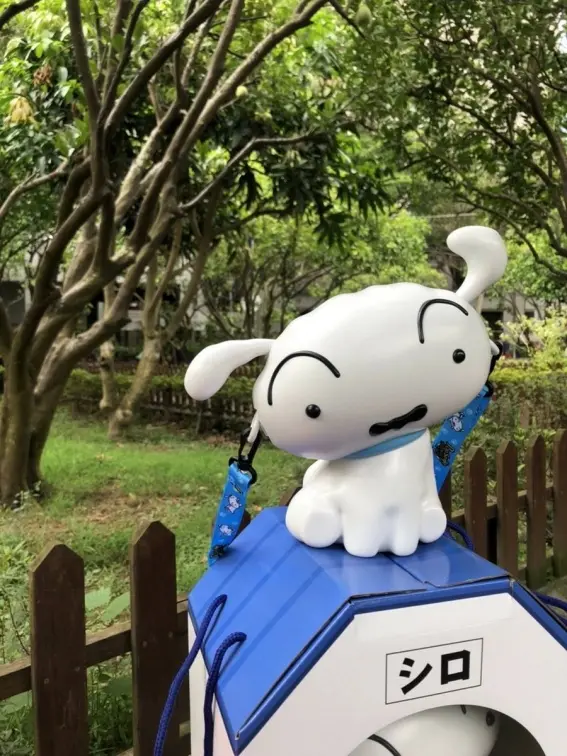 小新迷必收!「野原小白」變身超萌爆米花桶,神還原專屬小窩、圖騰背帶 小新迷必收!「野原小白」變身超萌爆米花桶,神還原專屬小窩、圖騰背帶
