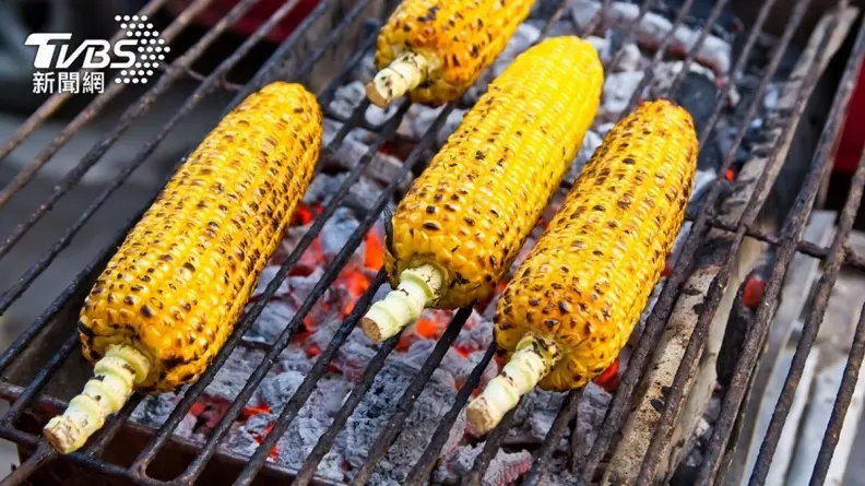 2023中秋烤肉網友最愛10大食材!麻糬、玉米都上榜,烤「這個」秒變韓劇主角 2023中秋烤肉網友最愛10大食材!麻糬、玉米都上榜,烤「這個」秒變韓劇主角