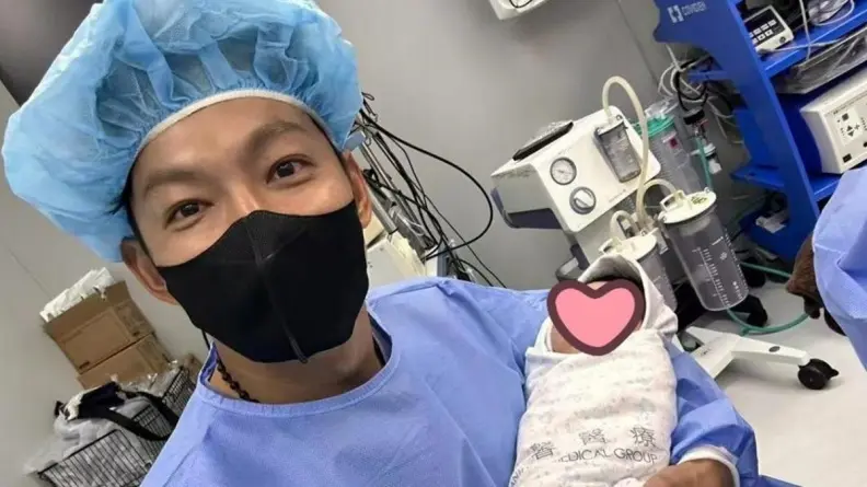 《熱血48小時》威廉當爸了!卓君澤耗30小時剖腹產子,威廉親手剪斷臍帶 《熱血48小時》威廉當爸了!卓君澤耗30小時剖腹產子,威廉親手剪斷臍帶