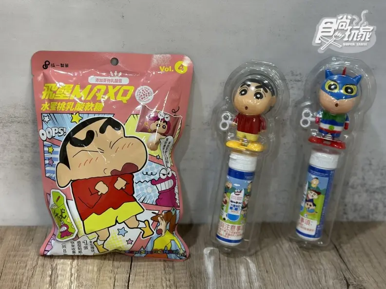 小新穿睡衣、化身動感超人！家樂福「蠟筆小新糖果」４款，免飛韓國就能買（中獎公布）