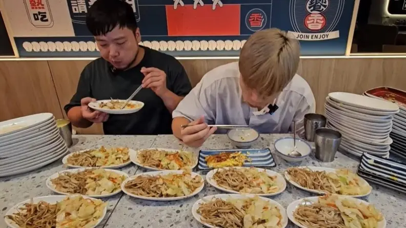 王品集團隱藏好康曝光！２品牌「神級餐點」免費續，網紅一次狂嗑20碗