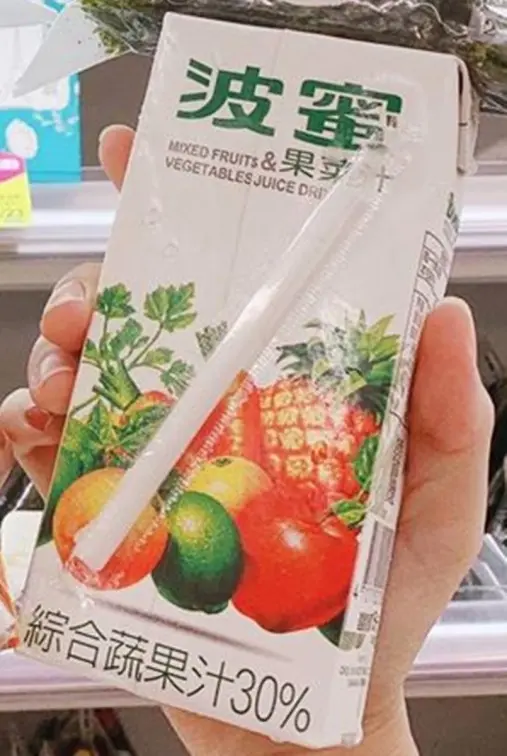 4超商國民飲料TOP10!第3名「國中時想裝大人會買來喝」,第1名只賣10元 4超商國民飲料TOP10!第3名「國中時想裝大人會買來喝」,第1名只賣10元