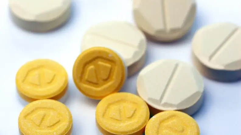 8個初一禁忌要注意!忌吃稀飯、洗澡、睡午覺,「這件事」做了會送走財運 初一禁忌還有這一項,除非重病,否則初一盡量不要吃藥。