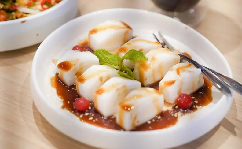 身分證中２碼爽吃！全台首創「鴛鴦酸菜魚」插旗西門，價位、菜單一次看