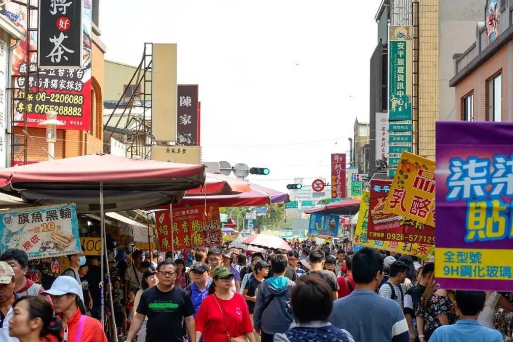 全台最熱城市竟不是高雄!「第1名」逾半年飆破30度,國健署曝3招防中暑 全台最熱城市竟不是高雄!「第1名」逾半年飆破30度,國健署曝3招防中暑