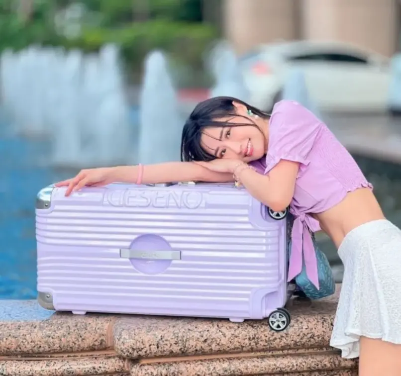 台灣行李箱品牌推薦Top10!萬國通路掉出前3,「冠軍」好推、空間大 台灣行李箱品牌推薦Top10!萬國通路掉出前3,「冠軍」好推、空間大