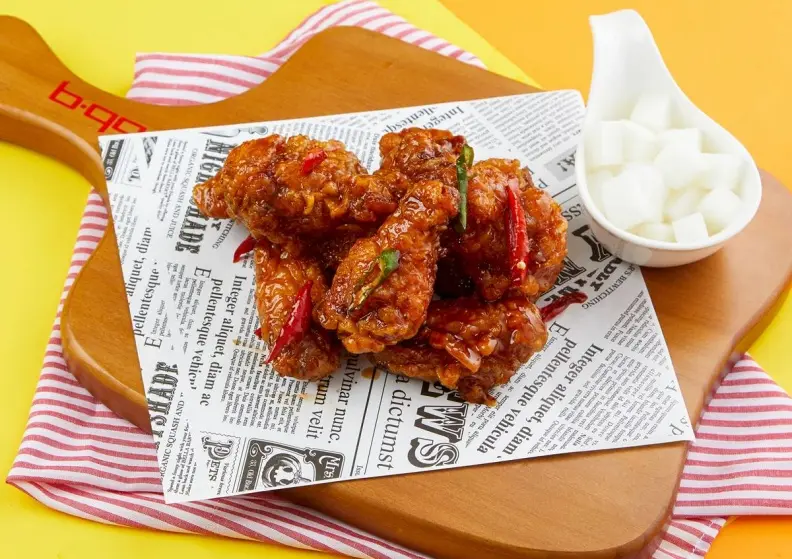 「bb.q CHICKEN」38婦女雞翅第2件半價