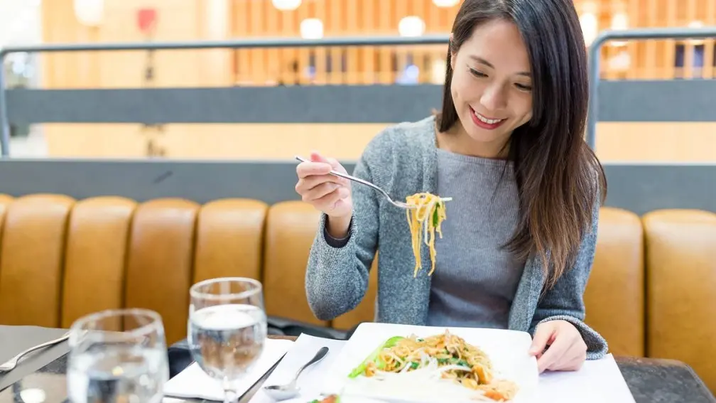 外食族怎麼吃最省錢？他吃３餐飆破500元，網友分享極省吃法：１天僅100元