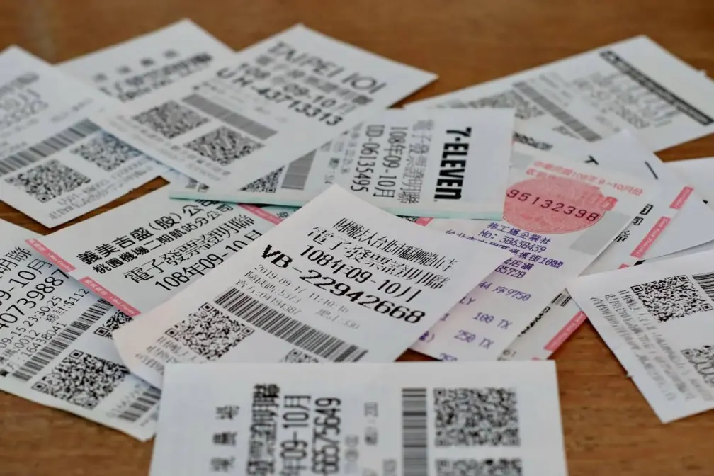 花20元成千萬富翁！５、６月統一發票開獎，7-11、全聯、萊爾富中獎名單曝