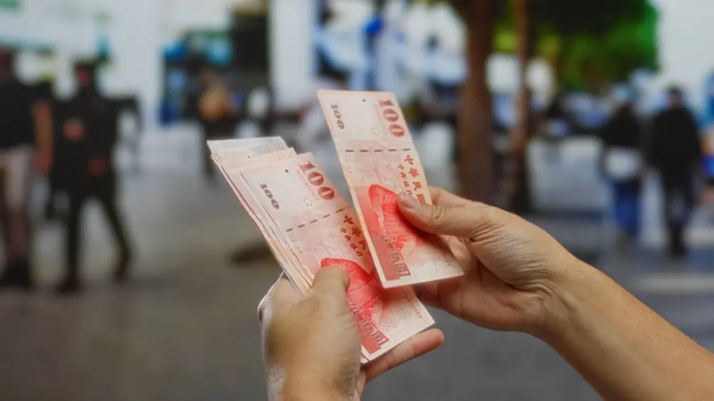 借發財金沒還會怎樣？他遭紫南宮催債，過來人示警：恐衰到完全留不住錢