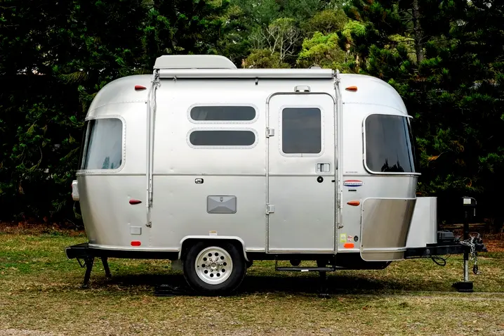 AIRSTREAM 絕美頂級露營車