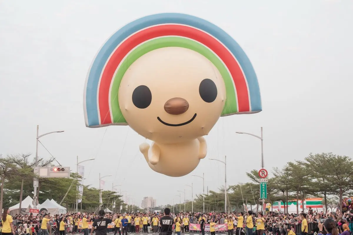 可愛軍團現身！亞洲最大氣球遊行，周六登場！