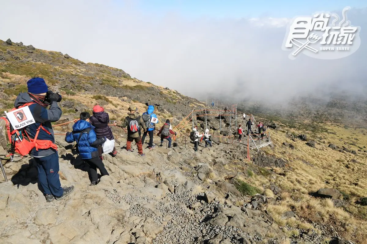 我登上韓國最高峰 去看神仙騎白鹿 我登上韓國最高峰 去看神仙騎白鹿