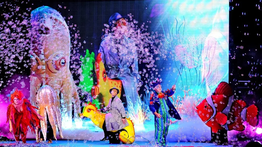 視覺超奇幻!風靡32國魔法泡泡秀原裝來台 視覺超奇幻!風靡32國魔法泡泡秀原裝來台