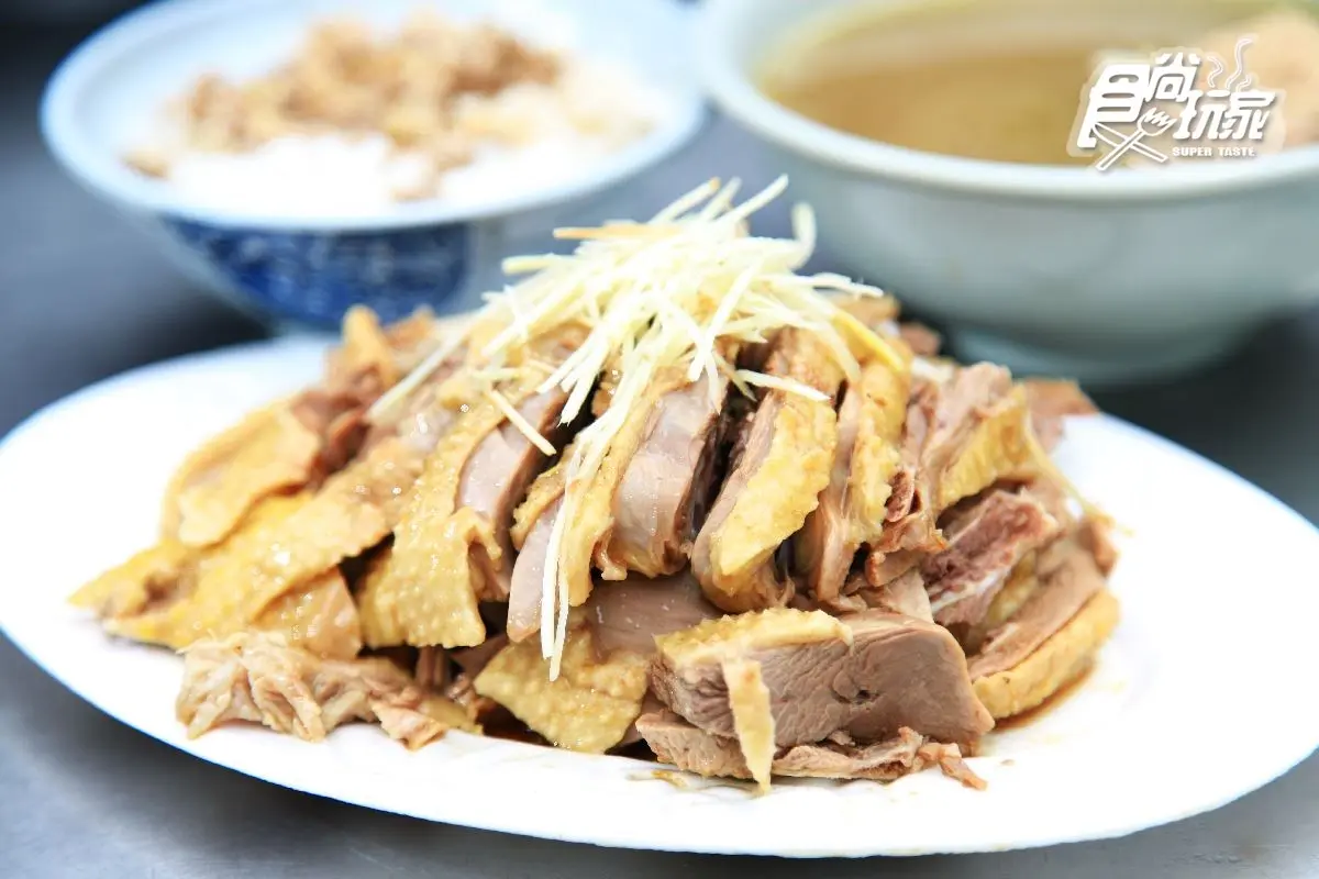 朝天宮拜月老求姻緣  北港老街鴨肉飯飄香