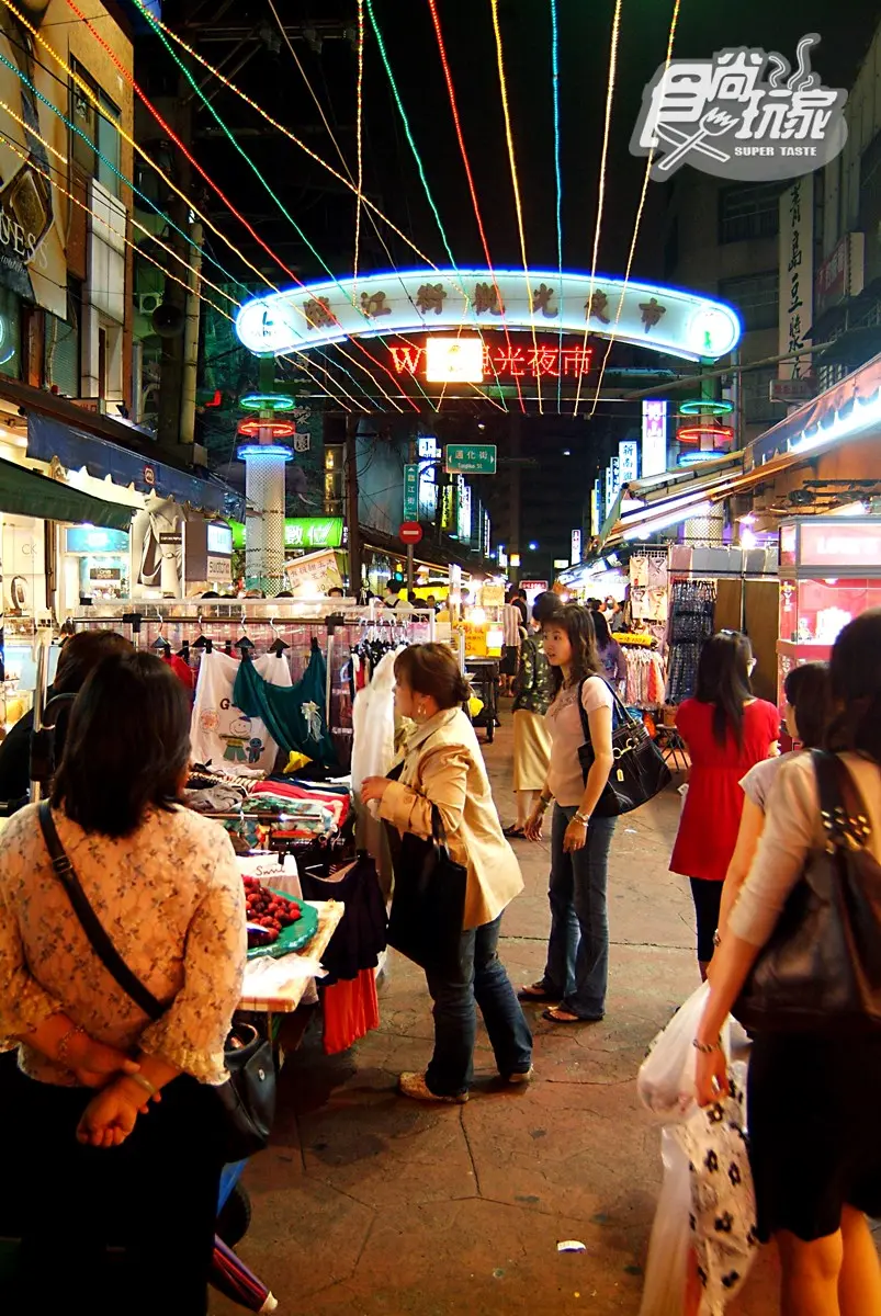 【台北米其林】這5大夜市藏著10家「米其林小吃」,快去衝一次 【台北米其林】這5大夜市藏著10家「米其林小吃」,快去衝一次