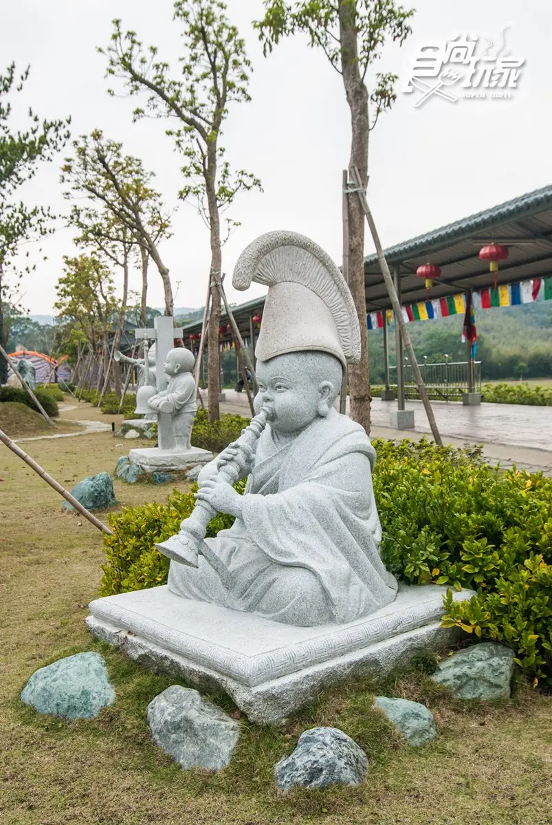 親子指定行程「2公里桐花走廊」！奇幻女神木、瀑布祕境、巨佛公園、臉譜彩繪