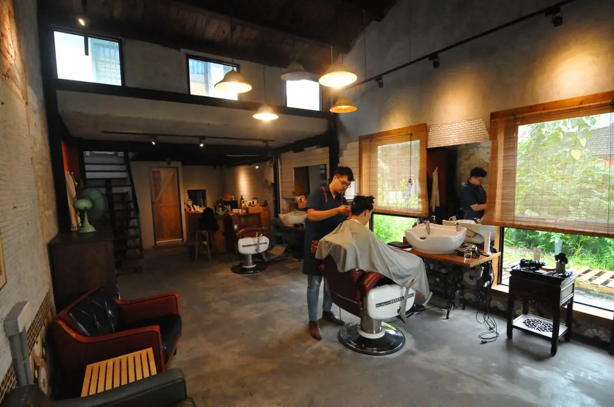 遛男友行程我備好了!宜蘭文青逛老屋集市、百年古巷、嘗蛤蠣羊肉湯 遛男友行程我備好了!宜蘭文青逛老屋集市、百年古巷、嘗蛤蠣羊肉湯