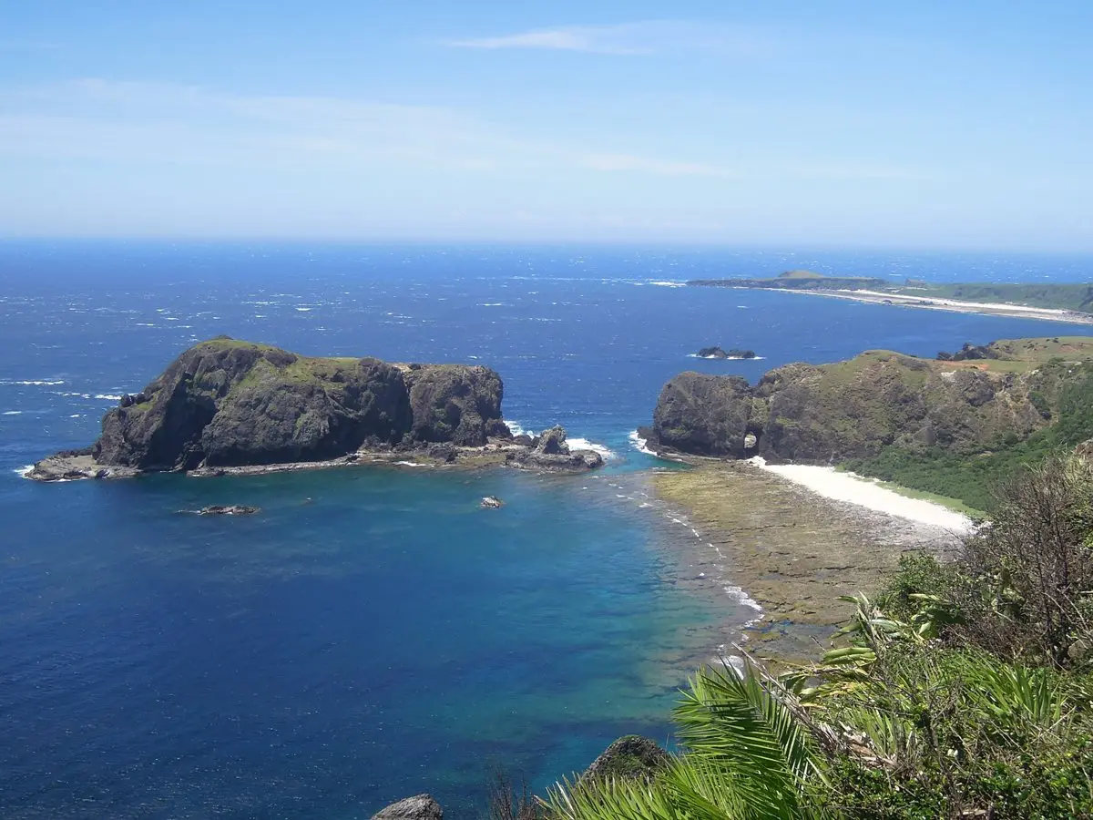 綠島消暑8提案：浮潛找「尼莫」、爬小長城看睡美人、吃海草冰＋海草麻糬