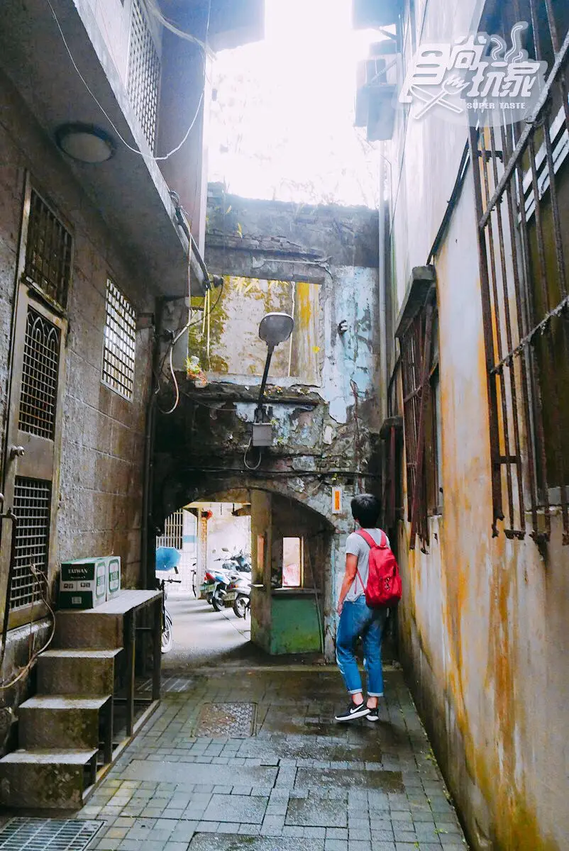 賞荷花這裡走！ 雙溪小旅行逛老中藥行、拍廢墟網美照、喝清爽檸檬咖啡