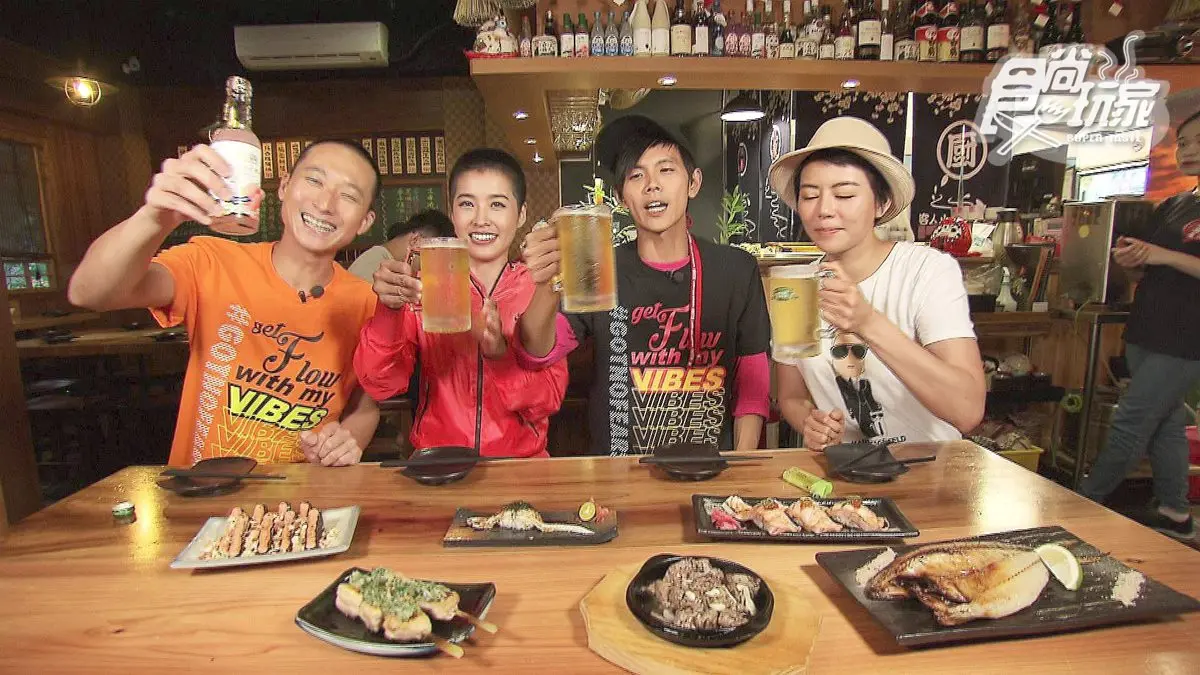 基隆CP值爆表居酒屋 看牛肉火焰秀吃超大SIZE握壽司 