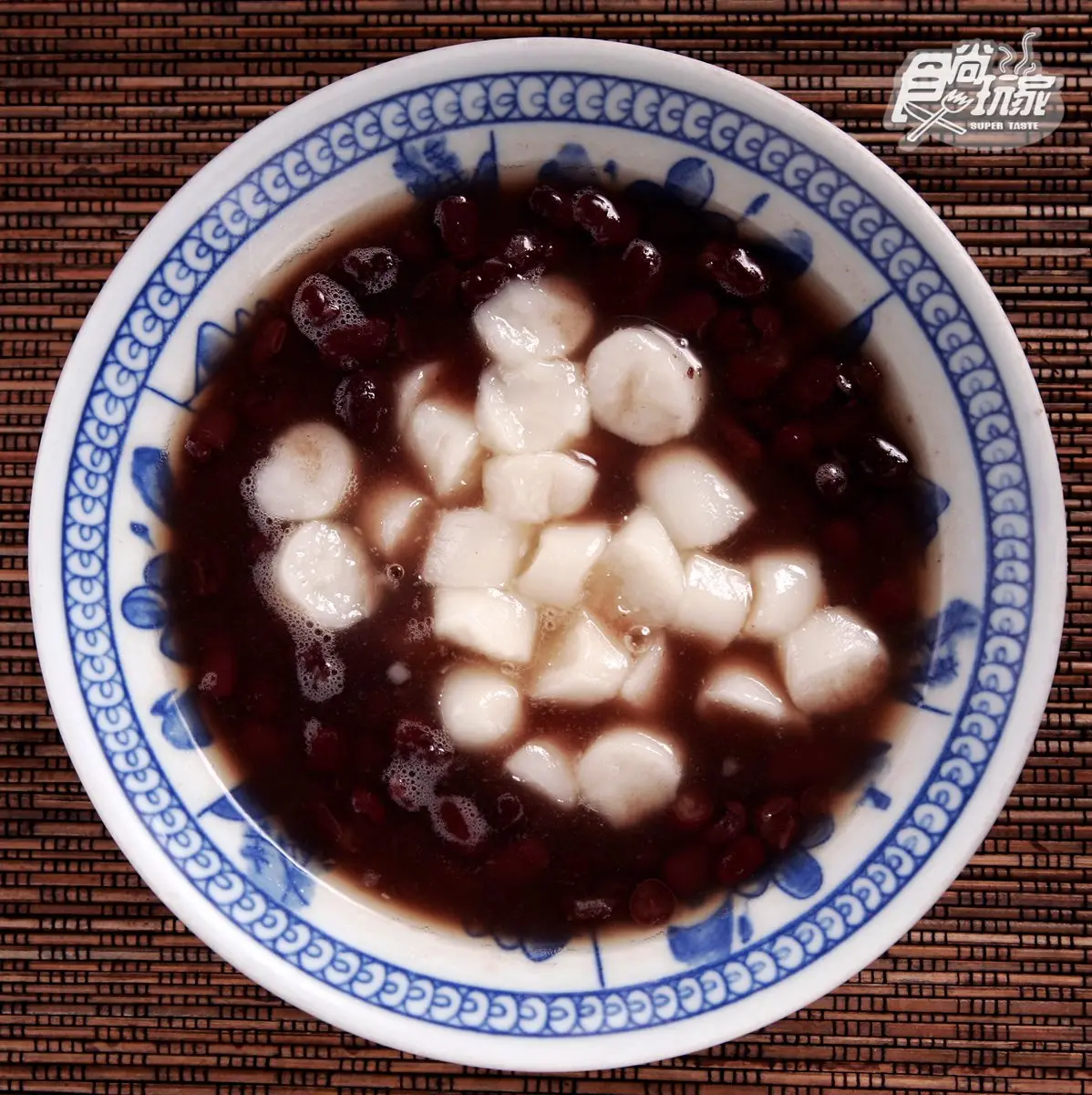 拜拜吃美食!北港老街7攤老字號:「假的」魚肚羹、80年鴨肉飯、手工白圓仔 拜拜吃美食!北港老街7攤老字號:「假的」魚肚羹、80年鴨肉飯、手工白圓仔