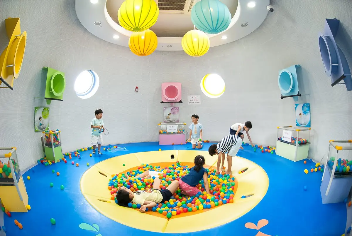 首爾「親子玩家」指定5日行程：兒童專用汽車公園→《Running Man》最愛遊樂園→玩具博物館→週末藝術家市集