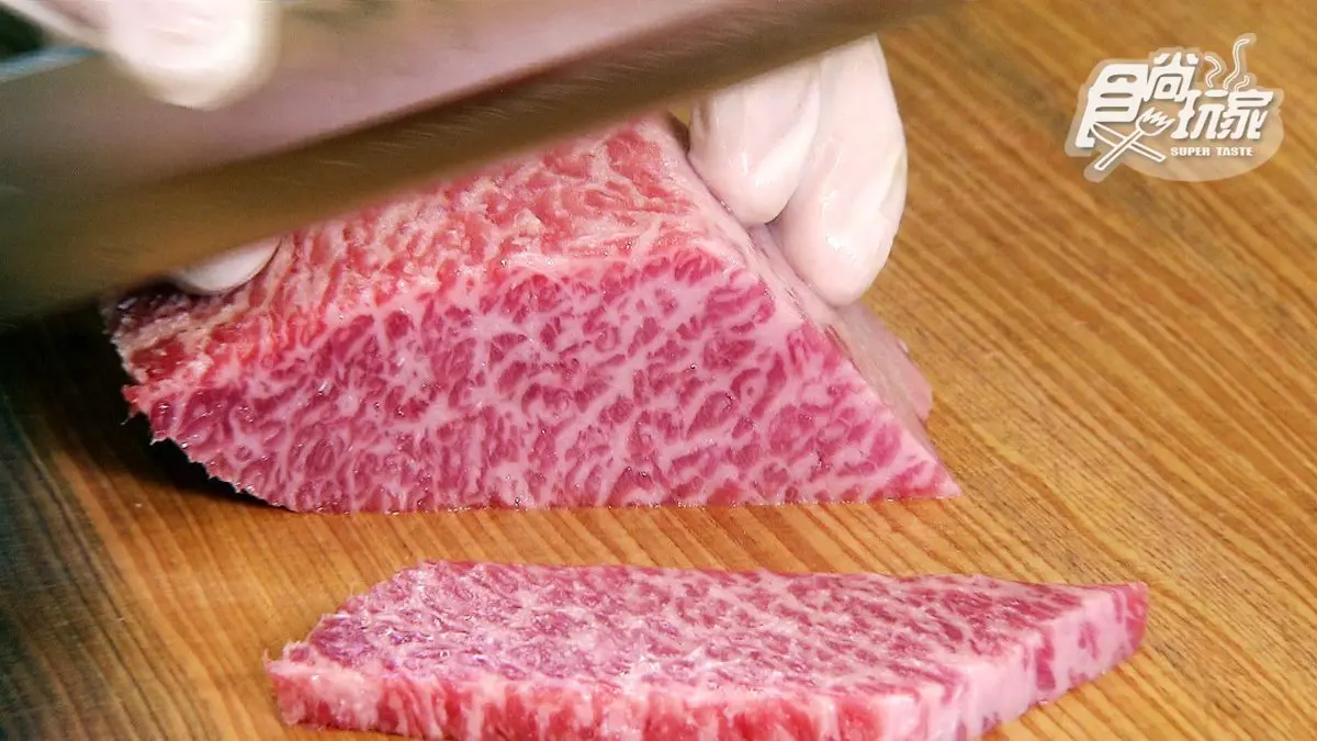 內行海鮮控指名必吃「黑鮪魚金三角」！每日現釣現切最鮮美