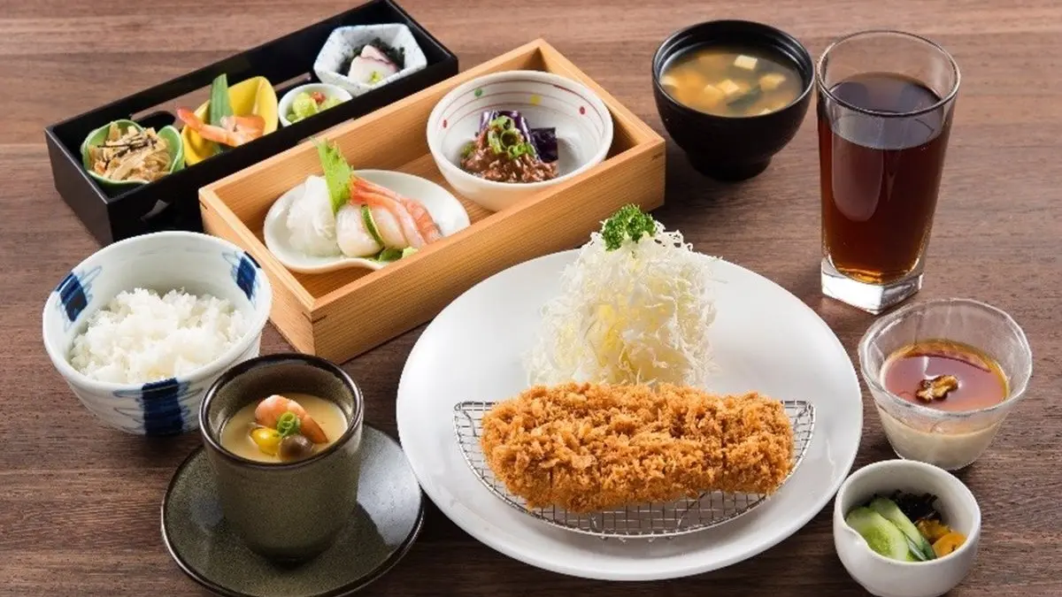 【新開店】東京50年豬排店推出「台灣牧場豬排」，每頭豬只選「1％腰內肉」超誘人