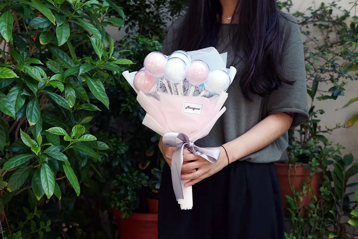 男友買給我!七夕限定「Hello kitty」棒棒糖&花束,捕獲女孩心必敗! 男友買給我!七夕限定「Hello kitty」棒棒糖&花束,捕獲女孩心必敗!