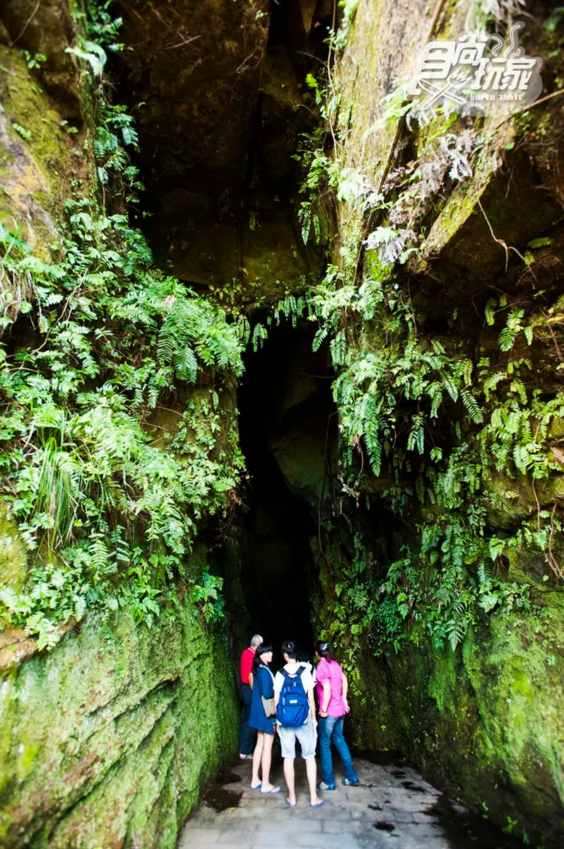 祕境曝光了!龜吼在地人才知的海上遊樂園+順遊3亮點:海鮮一條街、神祕岩洞巨鰻、蕈狀石奇景 祕境曝光了!龜吼在地人才知的海上遊樂園+順遊3亮點:海鮮一條街、神祕岩洞巨鰻、蕈狀石奇景