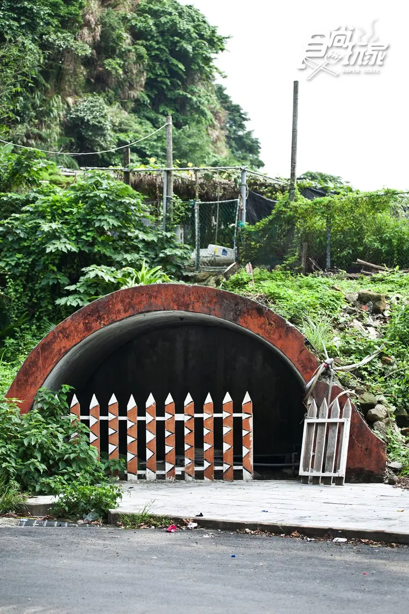內行人才知！北台灣的夏日消暑樂園：天然海水池、西班牙水井、清朝彈藥庫、青苔水餃