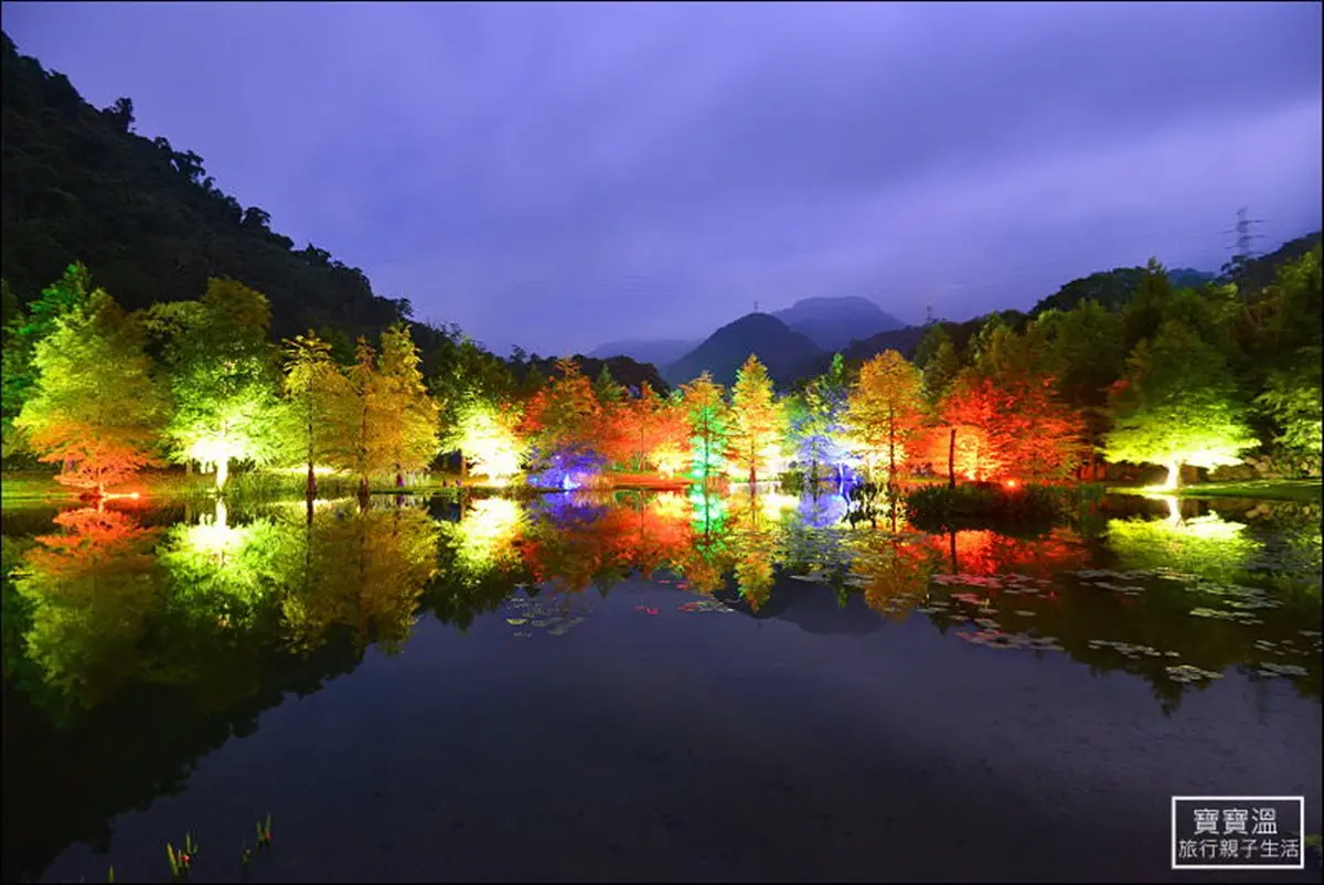 神來也!苗栗「巨型土地公」地景現身稻田 有神快拜啊 神來也!苗栗「巨型土地公」地景現身稻田 有神快拜啊