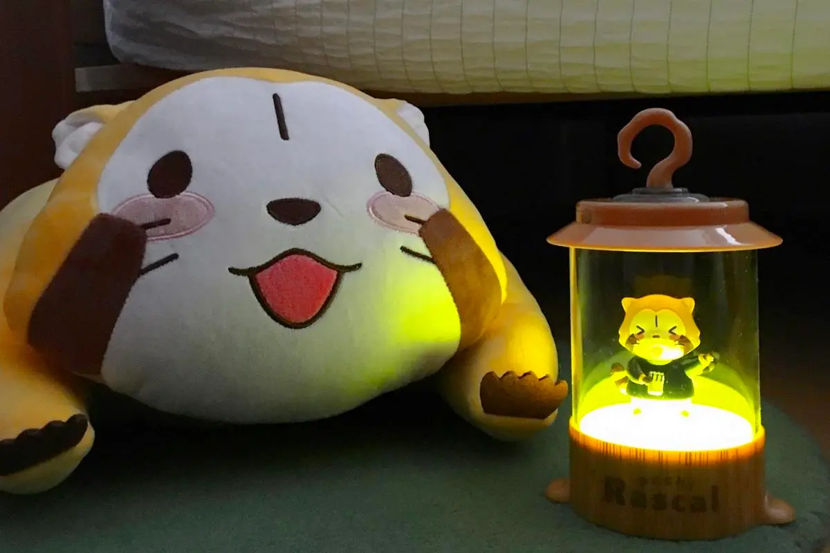 最新集點來了!超萌「小小浣熊」換購,抱抱暖腳套、小夜燈最想入手! 最新集點來了!超萌「小小浣熊」換購,抱抱暖腳套、小夜燈最想入手!