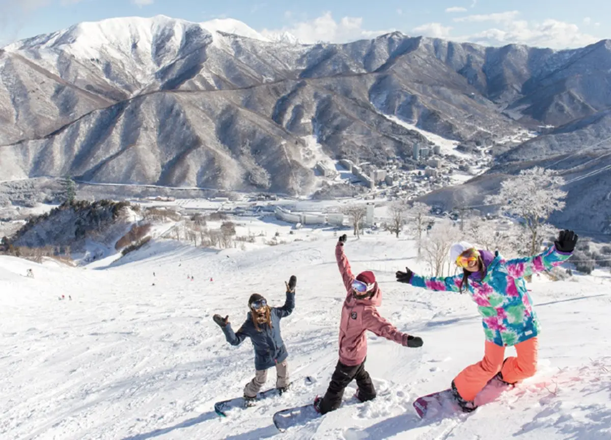 帶孩子滑雪去!玩造浪池、搭纜車 日本這3處雪場超好玩 帶孩子滑雪去!玩造浪池、搭纜車 日本這3處雪場超好玩