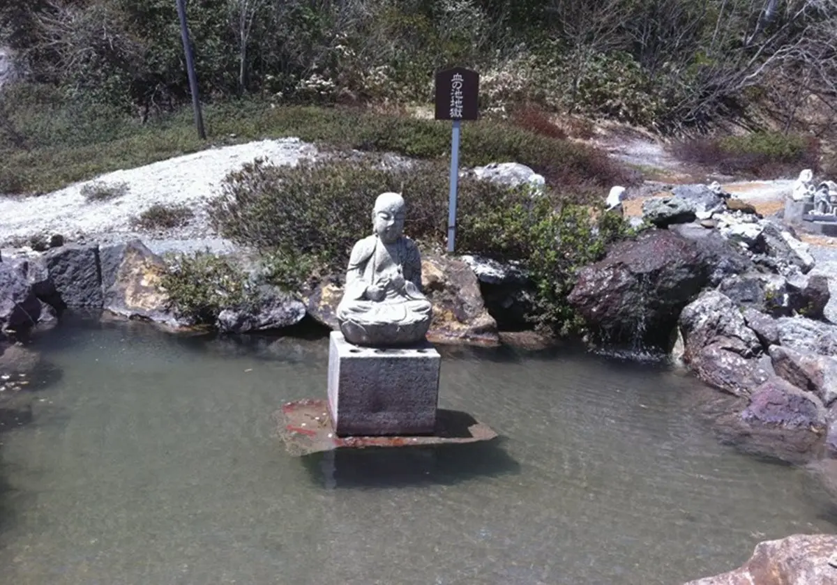 到「靈異景點」泡溫泉你敢嗎？這處名湯「膽小鬼勿入」
