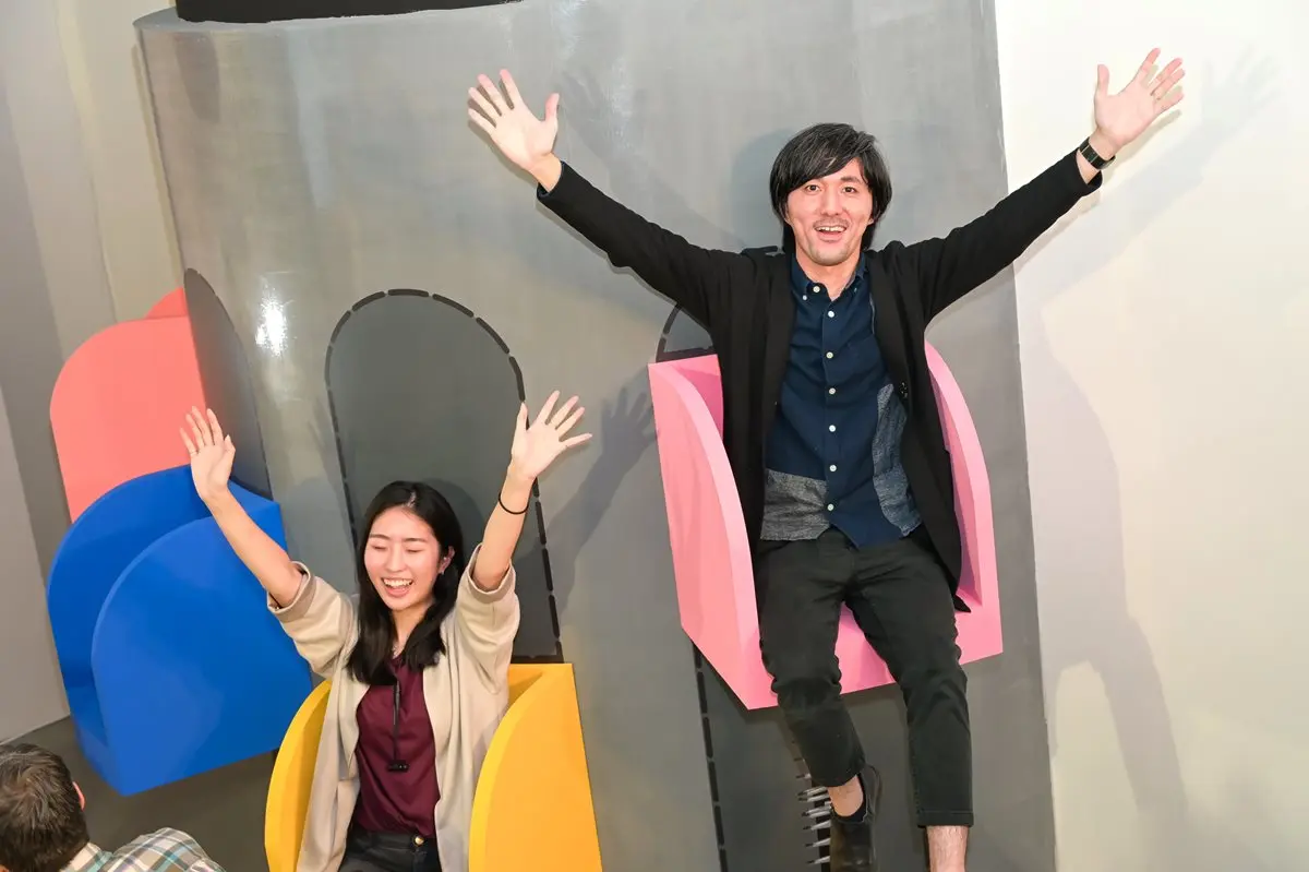 過年看小人！超夯「微型展2.0」，放大版「迴轉壽司高速公路」首度公開