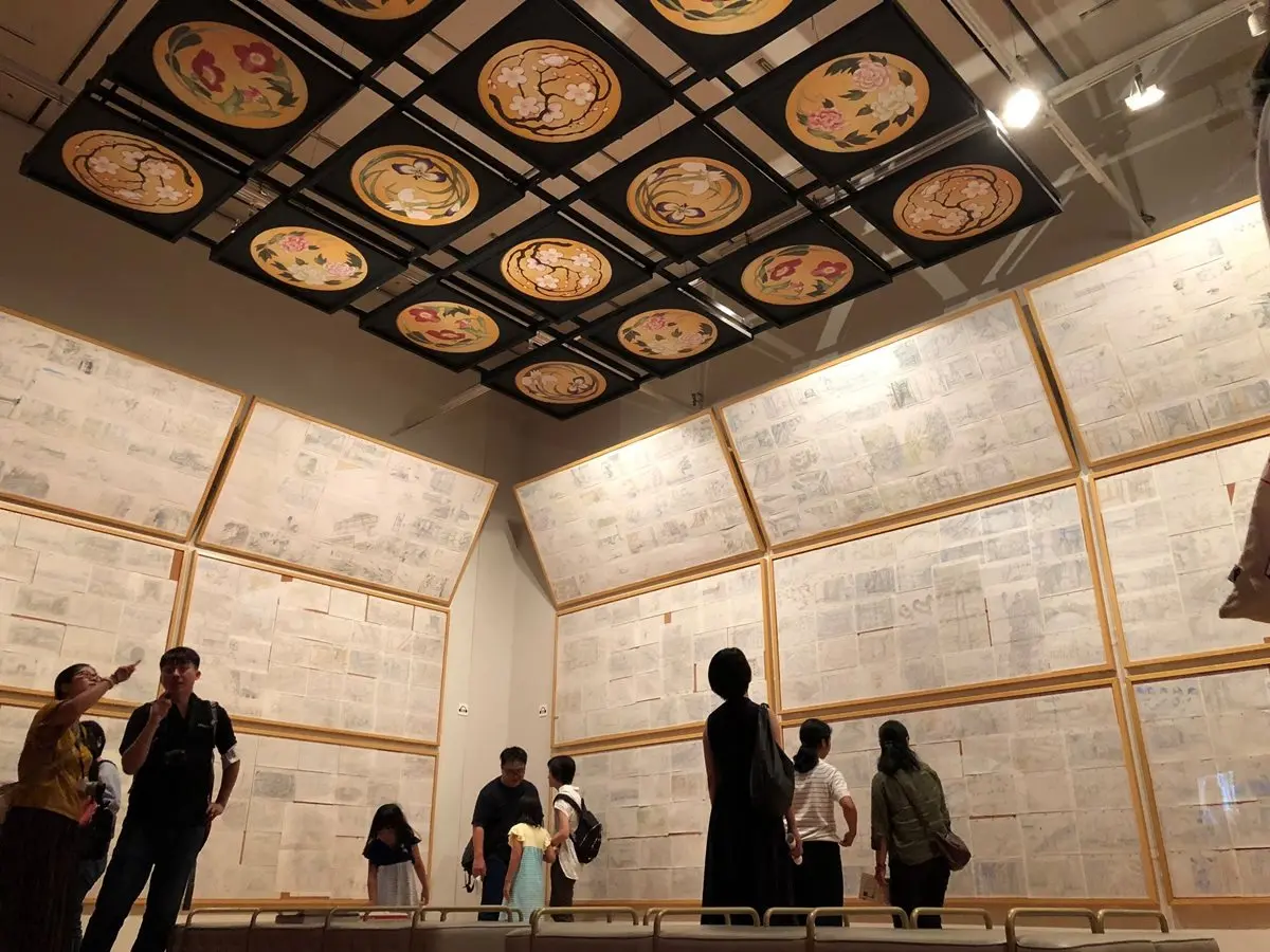 世界最終站!「吉卜力動畫手稿展」拍龍貓肚肚照、蒐「展場限定紅豬撲滿」 世界最終站!「吉卜力動畫手稿展」拍龍貓肚肚照、蒐「展場限定紅豬撲滿」