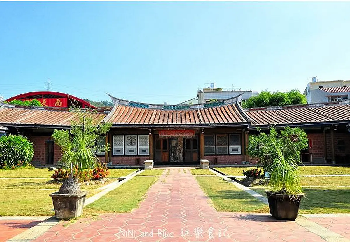 霧峰一日遊4亮點:百年花園古豪宅、3D地景彩繪、貓頭鷹教堂、肉嗲 霧峰一日遊4亮點:百年花園古豪宅、3D地景彩繪、貓頭鷹教堂、肉嗲