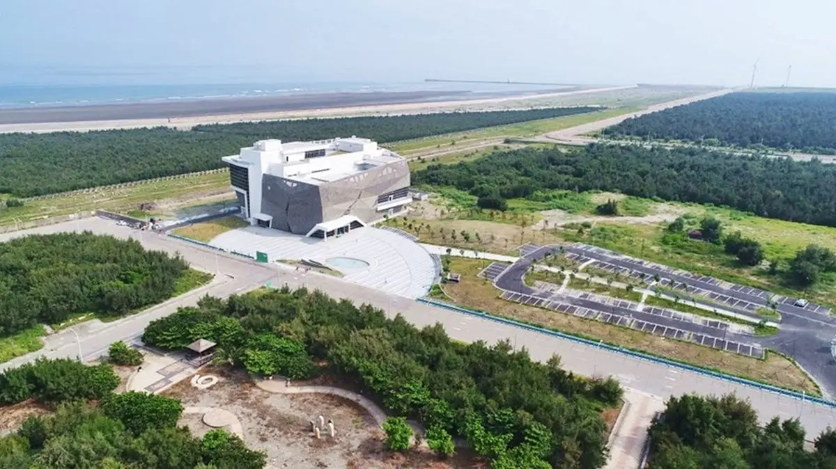 台中海生館明年開幕!10公尺深巨型水槽與4大展區必看,遠雄海洋公園祭住宿+門票37折 台中海生館明年開幕!10公尺深巨型水槽與4大展區必看,遠雄海洋公園祭住宿+門票37折