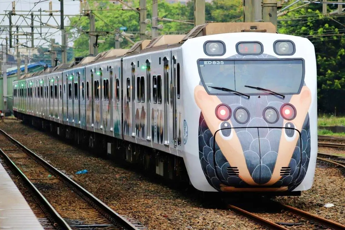 列車2.0改版!台鐵「里山動物彩繪列車」6月啟航,紀念套票開賣 列車2.0改版!台鐵「里山動物彩繪列車」6月啟航,紀念套票開賣