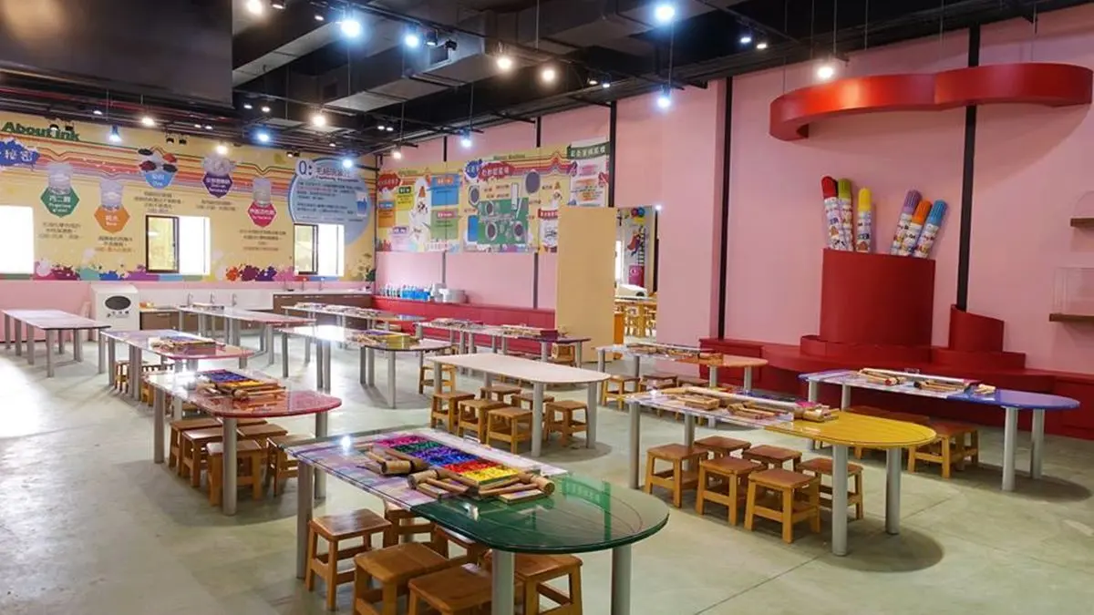 蠟筆城堡+68公尺室內最高溜滑梯! 又一個新點讓小孩發瘋了 蠟筆城堡+68公尺室內最高溜滑梯! 又一個新點讓小孩發瘋了