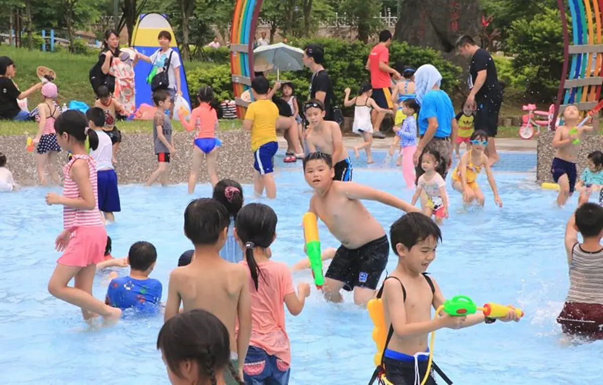 無料戲水區開放！2019基隆親水季「噴水秀、噴水木橋」免費玩水2個月