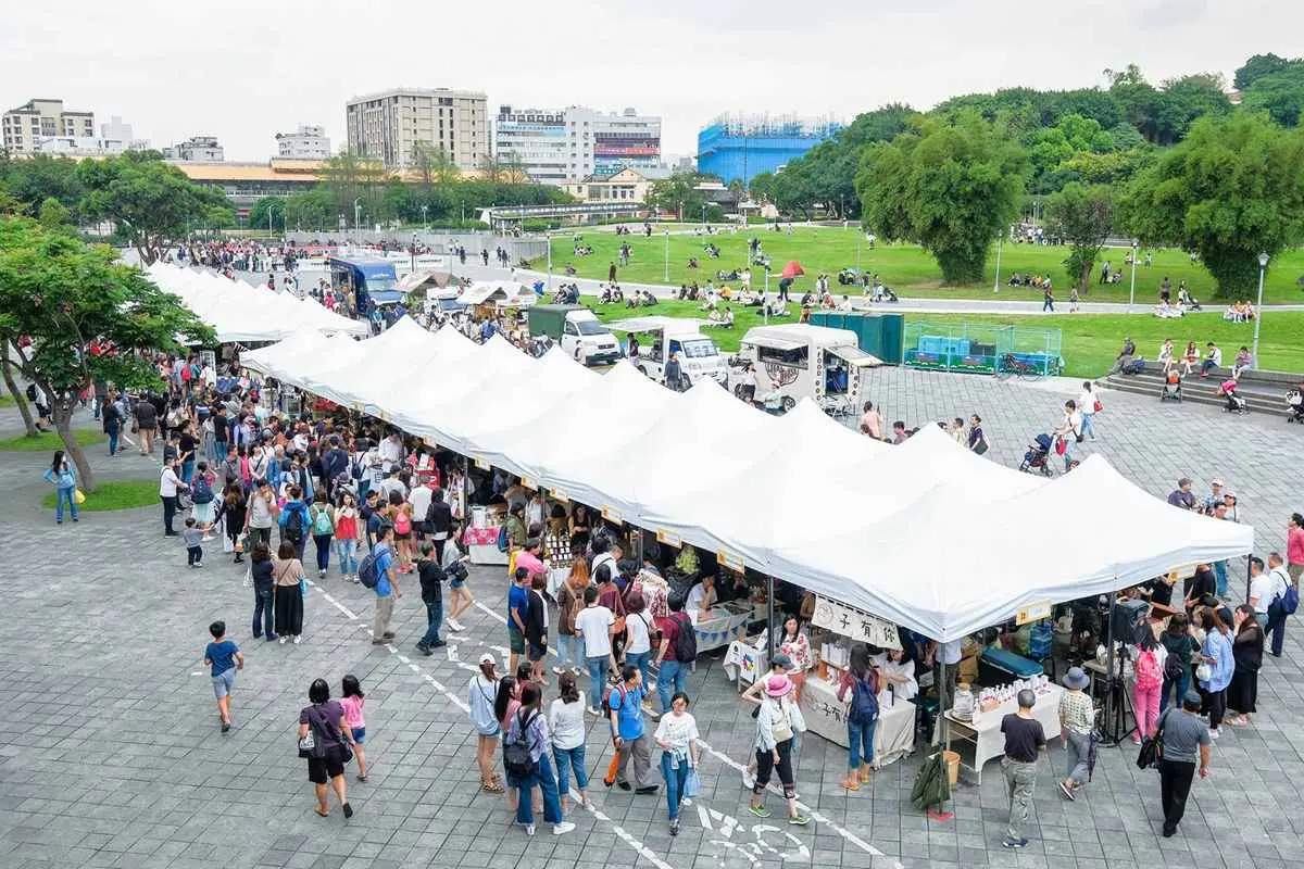 60種IG美食在這市集!蝦雞蛋糕、火龍果甘糀、烏魚子棒棒糖太好拍 60種IG美食在這市集!蝦雞蛋糕、火龍果甘糀、烏魚子棒棒糖太好拍