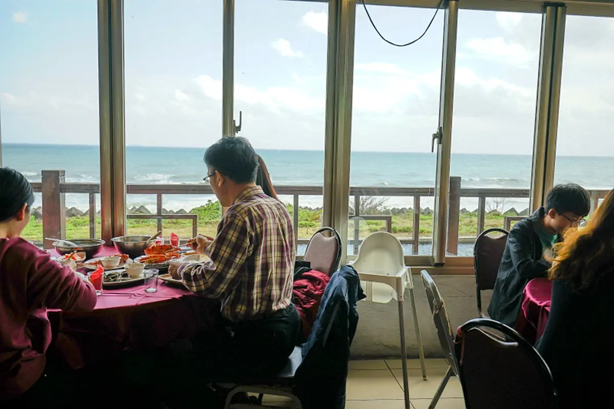 網美瘋打卡!花蓮美拍6亮點:水簾瀑布、台版《魔戒》哈比村、軍事高地祕境 網美瘋打卡!花蓮美拍6亮點:水簾瀑布、台版《魔戒》哈比村、軍事高地祕境
