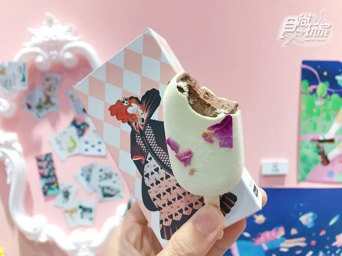 網美拍到手軟!韓國超夯「愛麗絲體驗展」來台,超美眼淚池+萬花筒鏡屋 網美拍到手軟!韓國超夯「愛麗絲體驗展」來台,超美眼淚池+萬花筒鏡屋