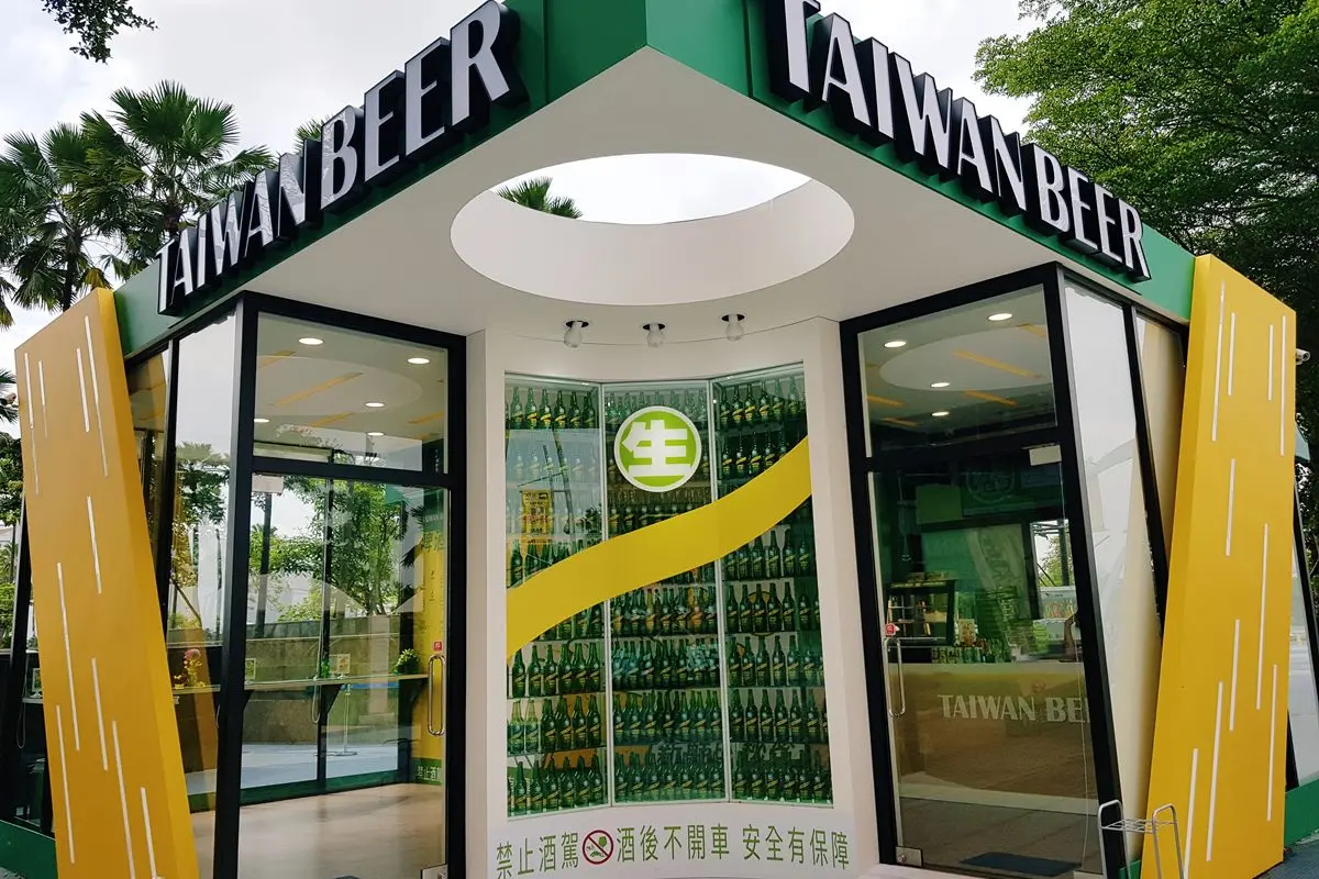 3米高彈珠台+獨家芒果冰沙!「18天生啤酒快閃店」快去高雄怒喝 3米高彈珠台+獨家芒果冰沙!「18天生啤酒快閃店」快去高雄怒喝