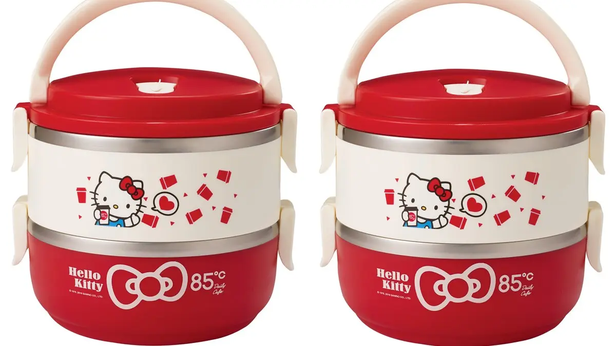 貓界女王好萌！85度C推出「Hello Kitty周邊」，「公仔造型保冰杯」必收